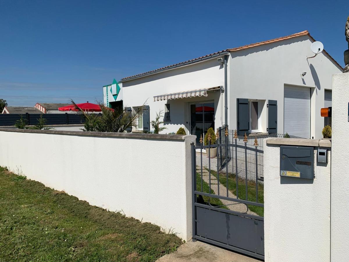 Gîte les Randonneurs Fontenay-le-Comte Extérieur photo